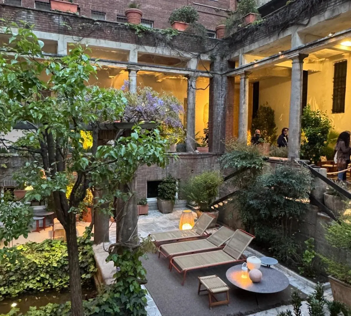 New Generation Hostel Milan Center