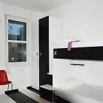 New Generation Hostel Milan Center İtalya